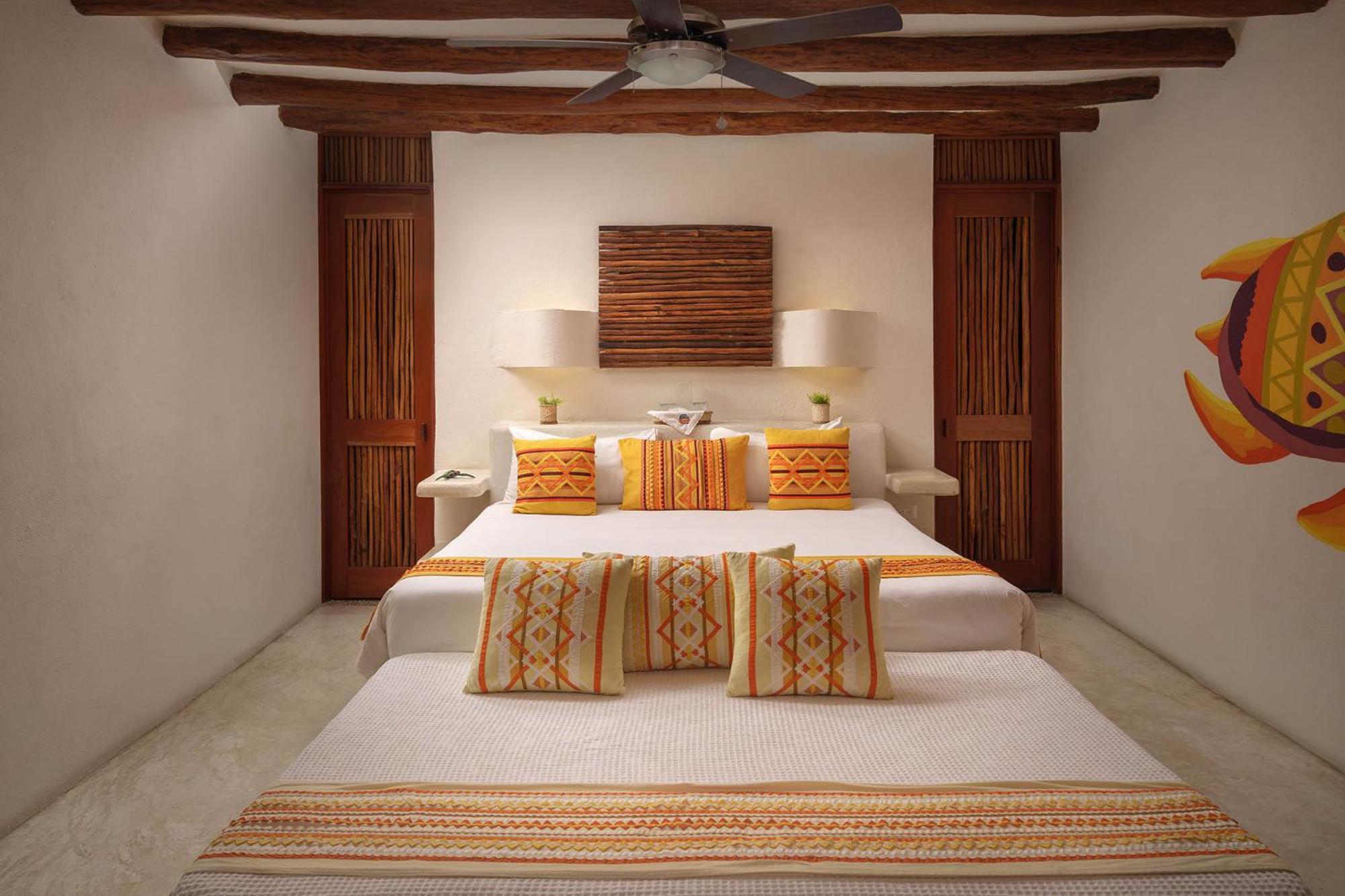 Exe El Pueblito Hotel Isla Holbox Bagian luar foto