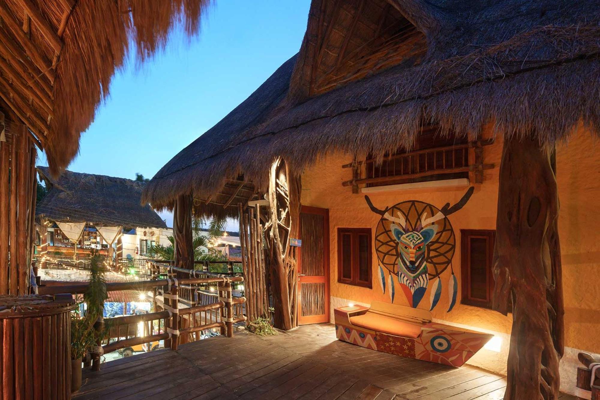 Exe El Pueblito Hotel Isla Holbox Bagian luar foto