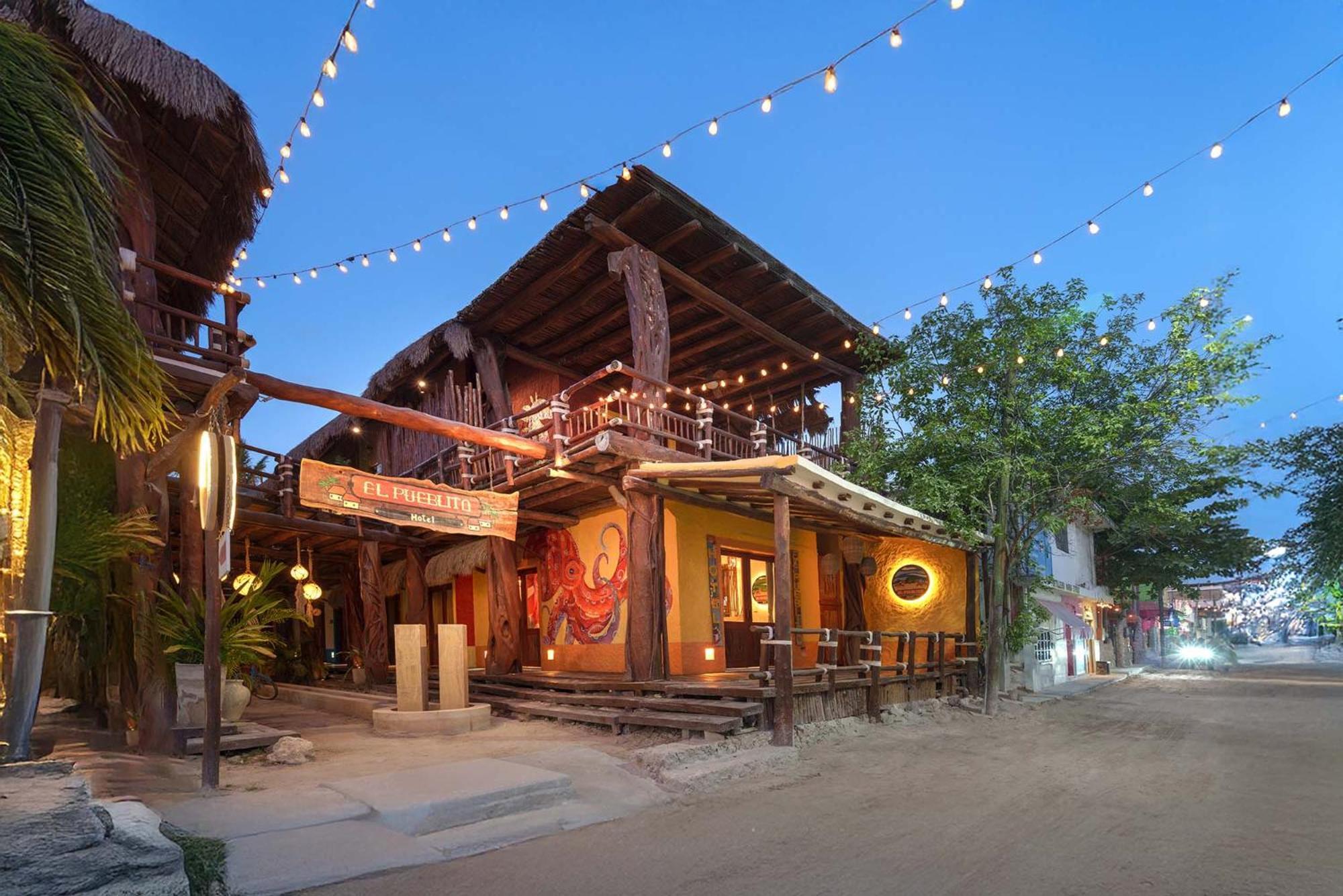 Exe El Pueblito Hotel Isla Holbox Bagian luar foto
