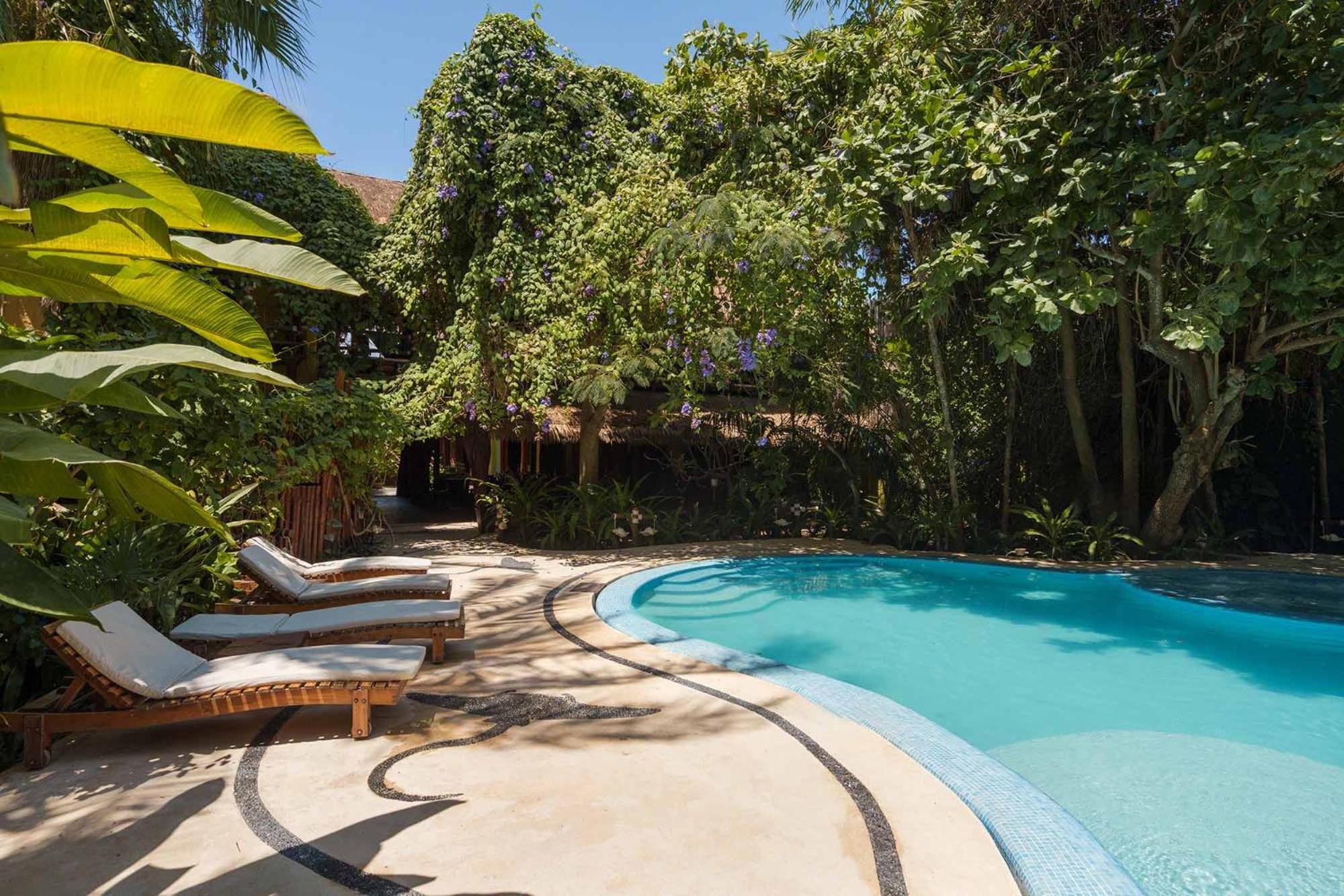 Exe El Pueblito Hotel Isla Holbox Bagian luar foto