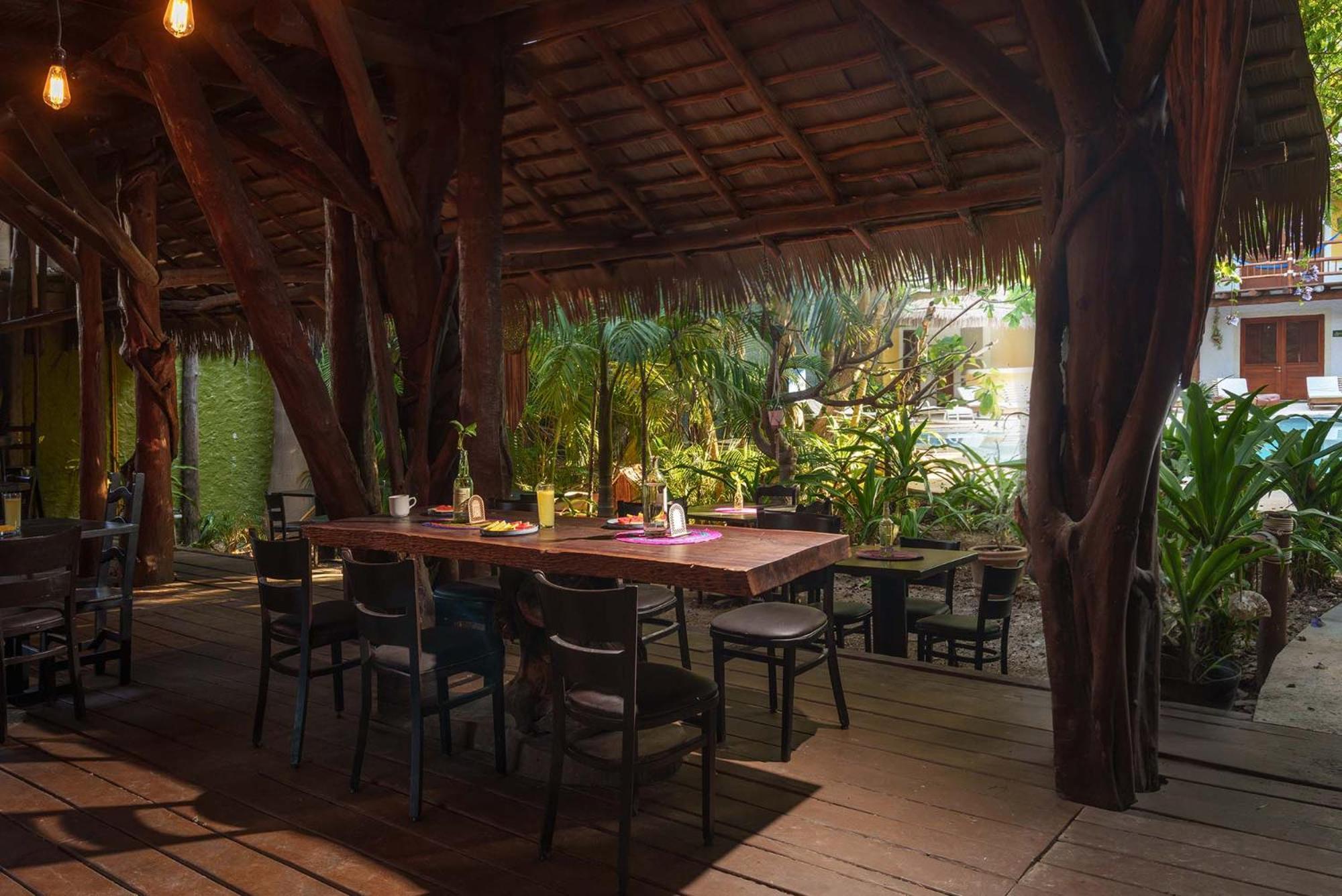 Exe El Pueblito Hotel Isla Holbox Bagian luar foto