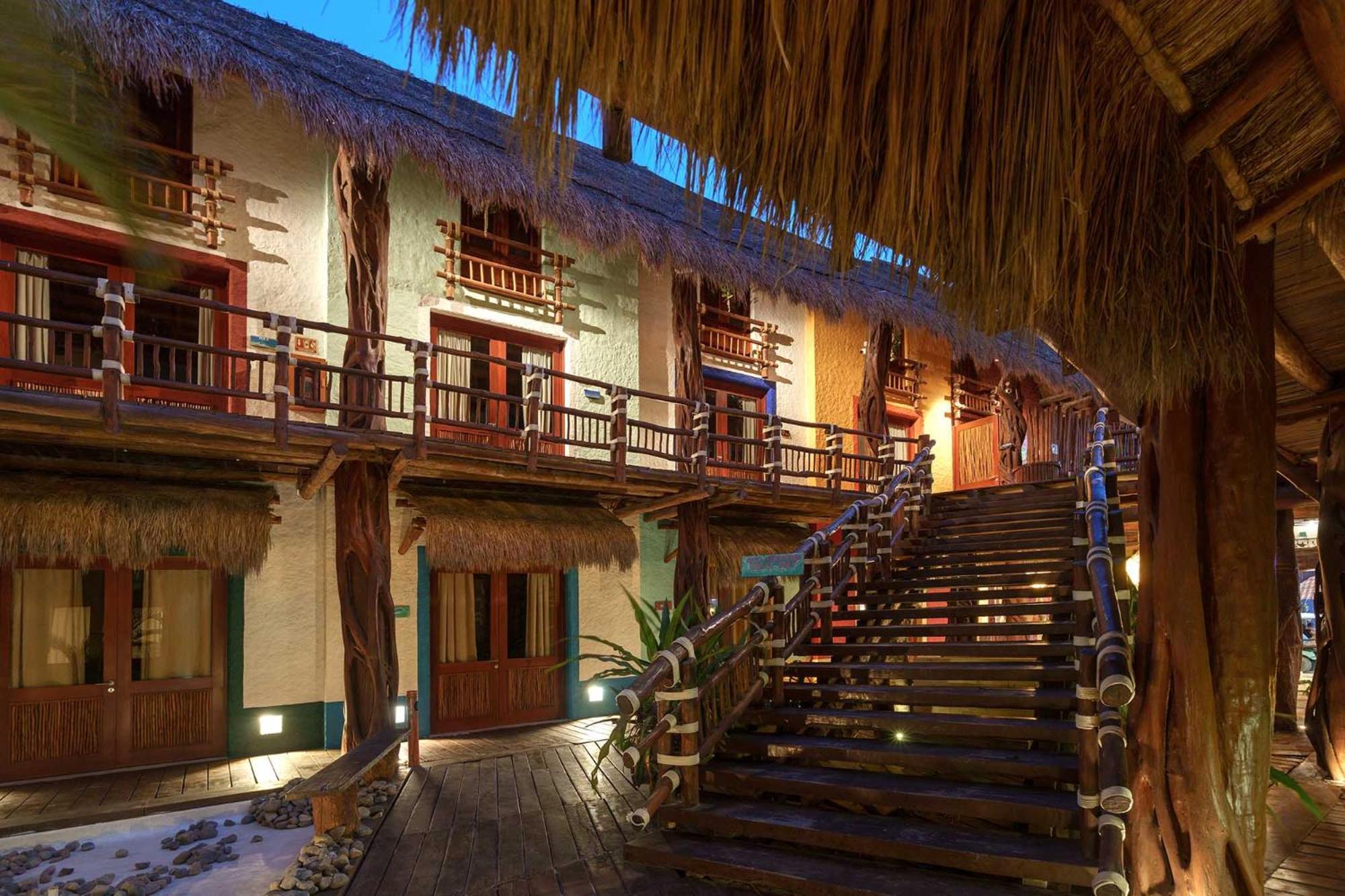 Exe El Pueblito Hotel Isla Holbox Bagian luar foto